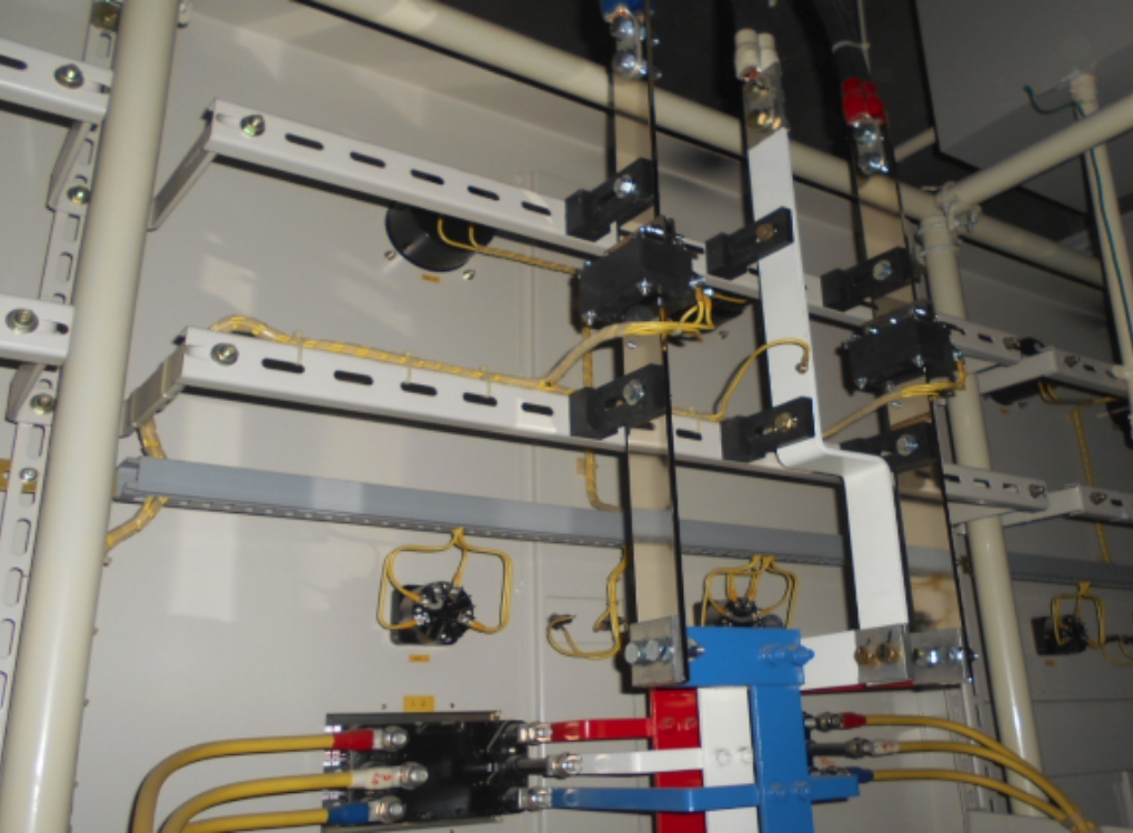 多様な電気設備に対応する総合力